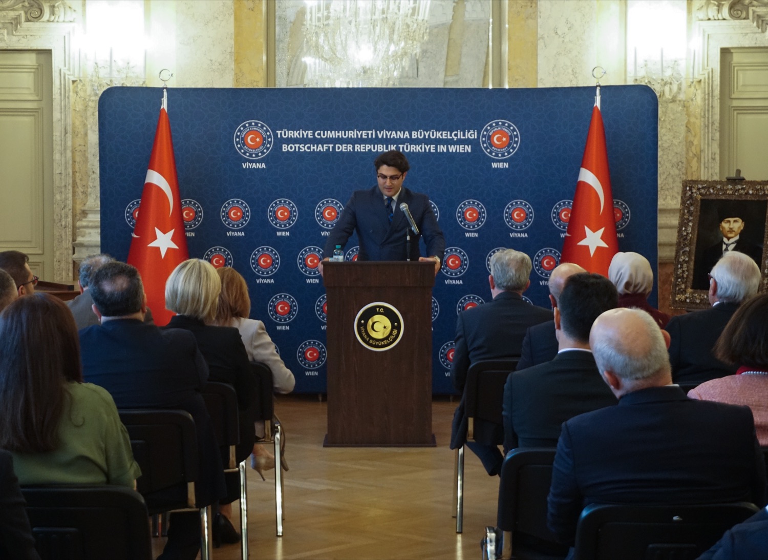 ZweI Welten eIn Rhythmus · T.C. Viyana Büyükelçiliği