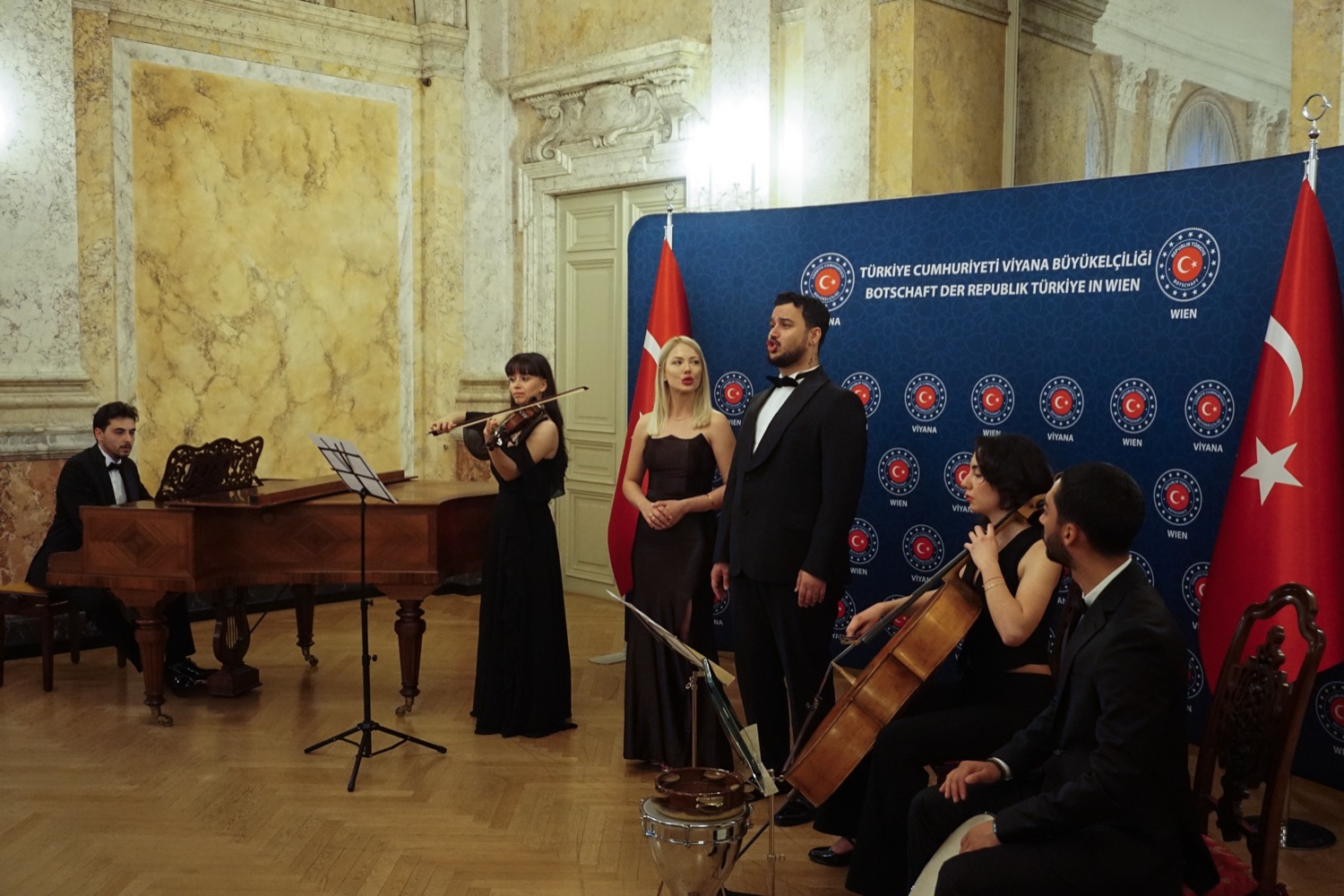ZweI Welten eIn Rhythmus · T.C. Viyana Büyükelçiliği