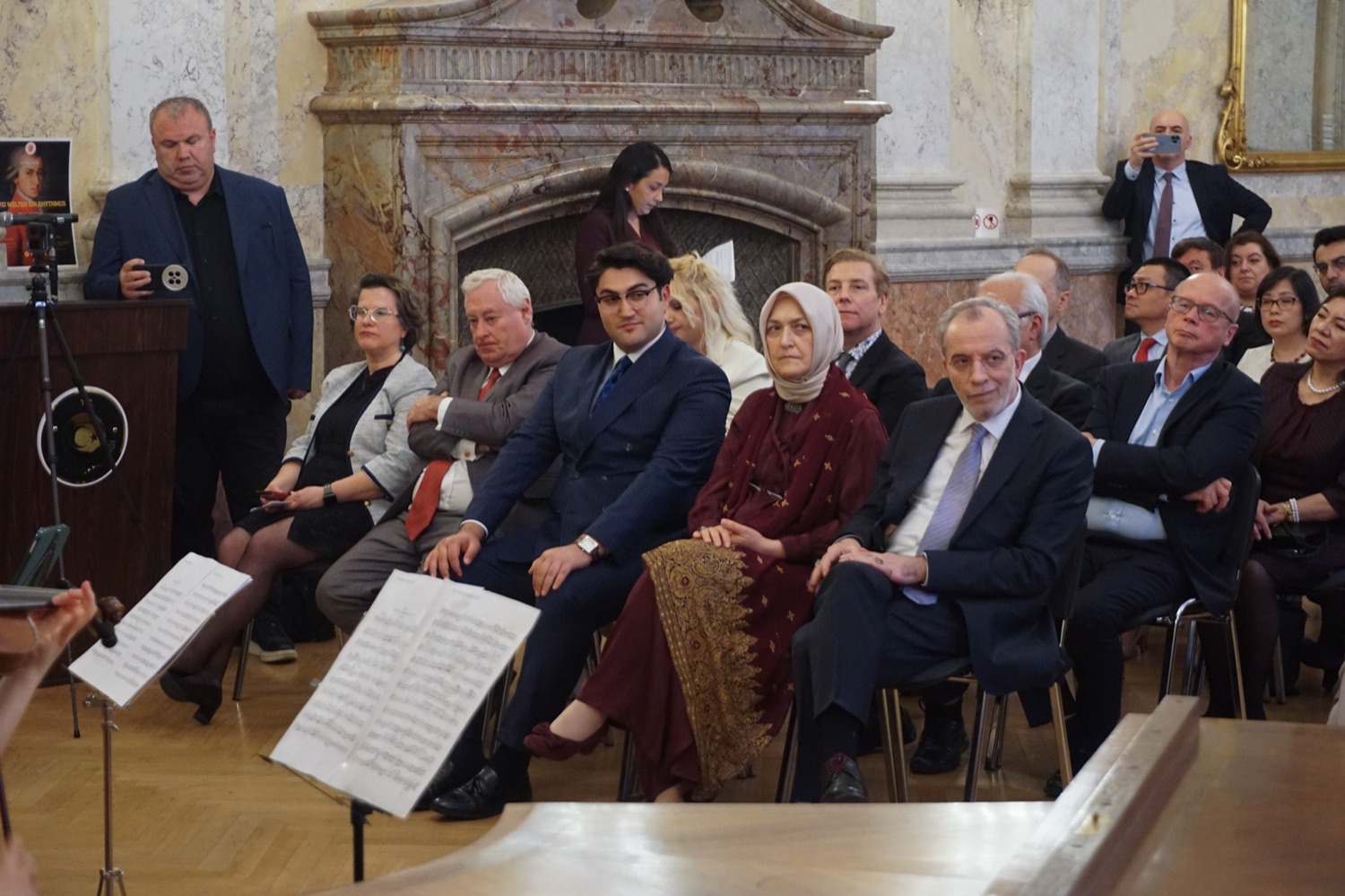 ZweI Welten eIn Rhythmus · T.C. Viyana Büyükelçiliği