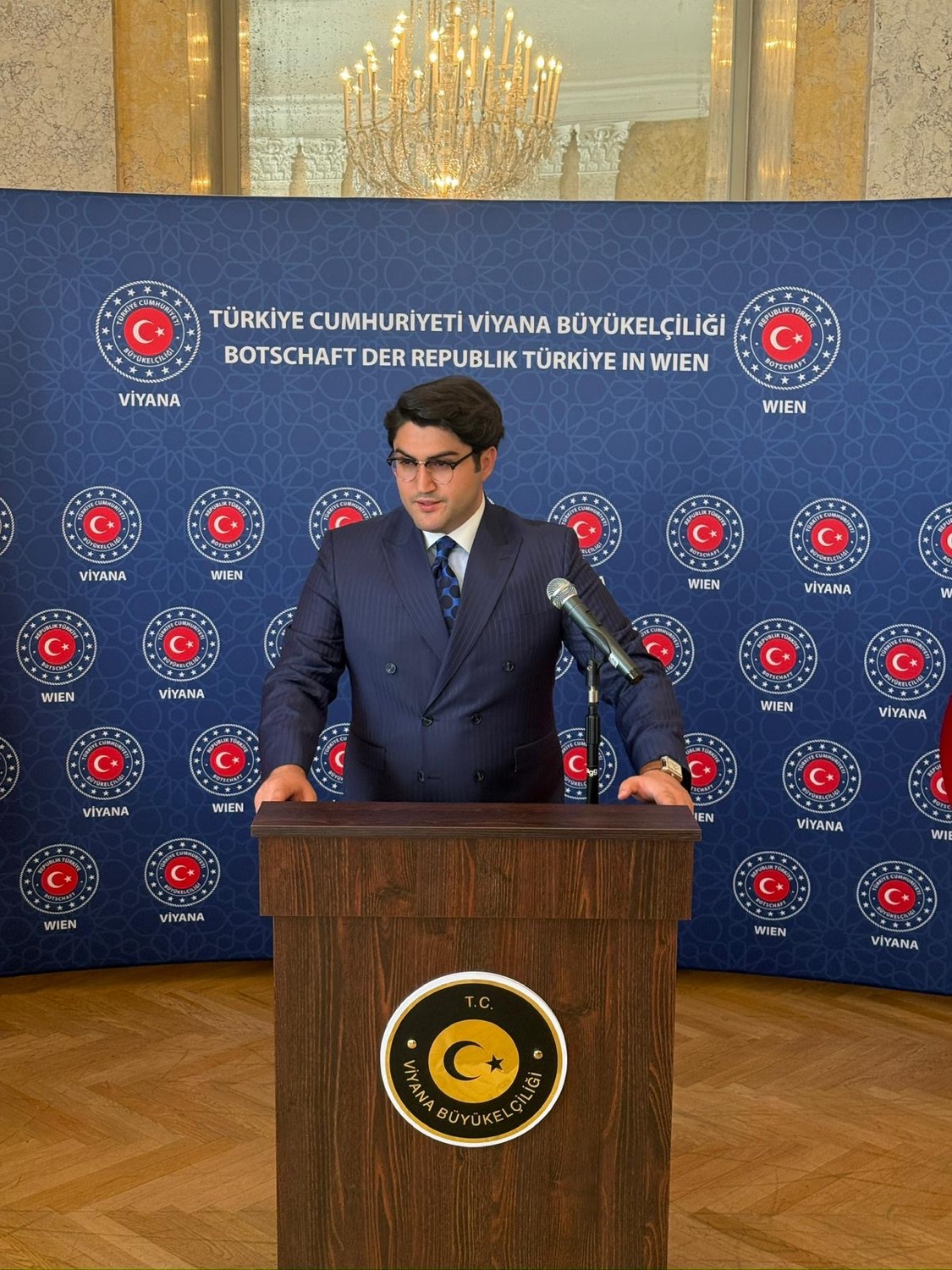 ZweI Welten eIn Rhythmus · T.C. Viyana Büyükelçiliği