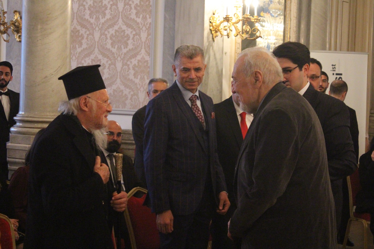 Sultan Abdülaziz'in Vals Gecesi