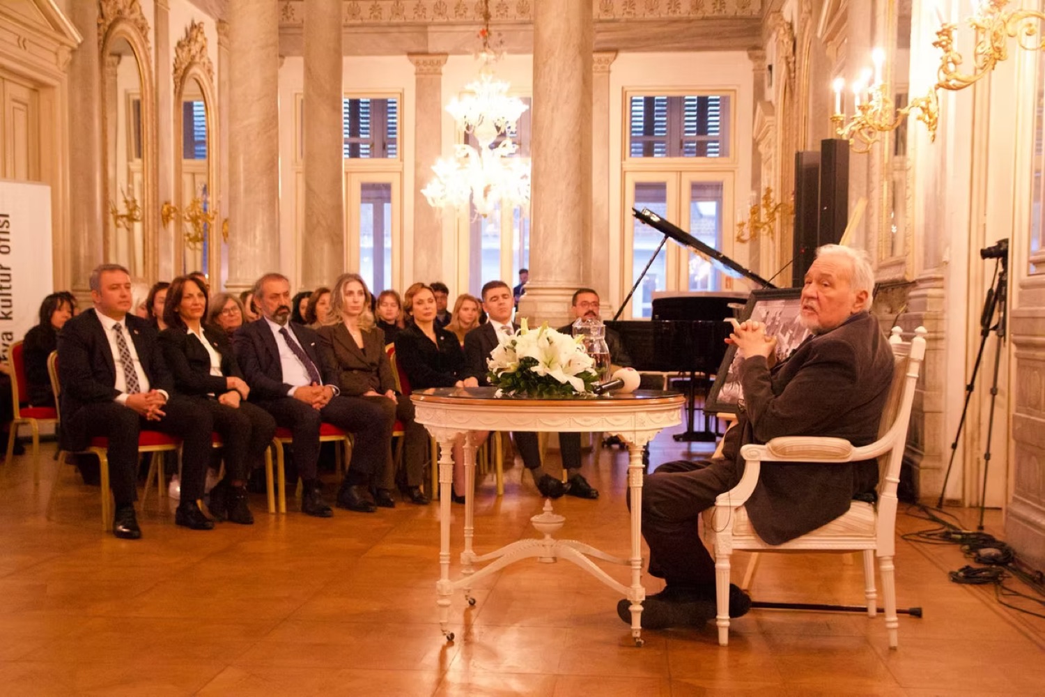 Sultan Abdülaziz'in Vals Gecesi